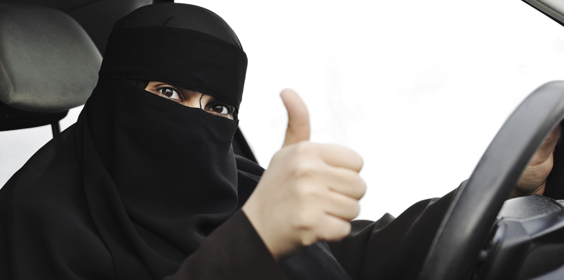 السماح للمرأة السعودية بقيادة السيارة بأمر من الملك سلمان 